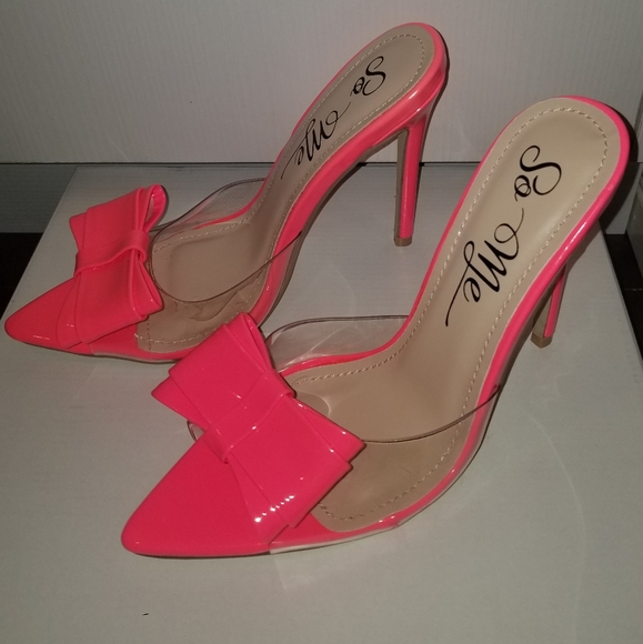 Shoes - Picture 4 of 4